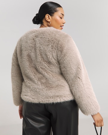 Joanna Hope Premium Faux Fur Jacket