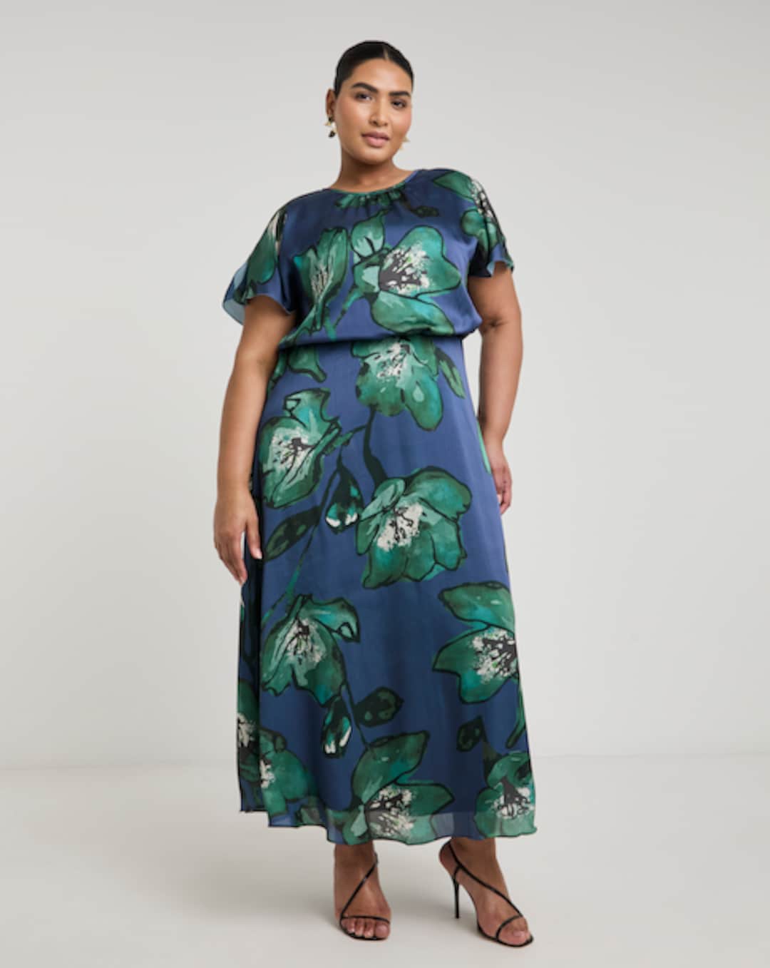 maxi dress facebook Rae Maxi Dress – 𝕊ℍ𝕆ℙ𝕎𝕊ℍ𝕐𝕀