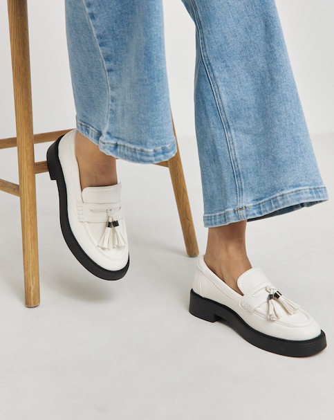 Juno Chunky Tassel Loafers - Wide Fit (E)