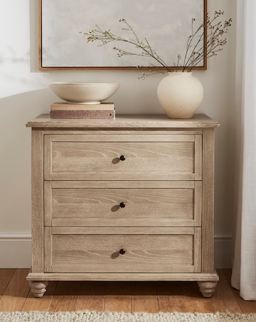 Julipa Imogen Ready Assembled Wooden Small Chest of Drawers