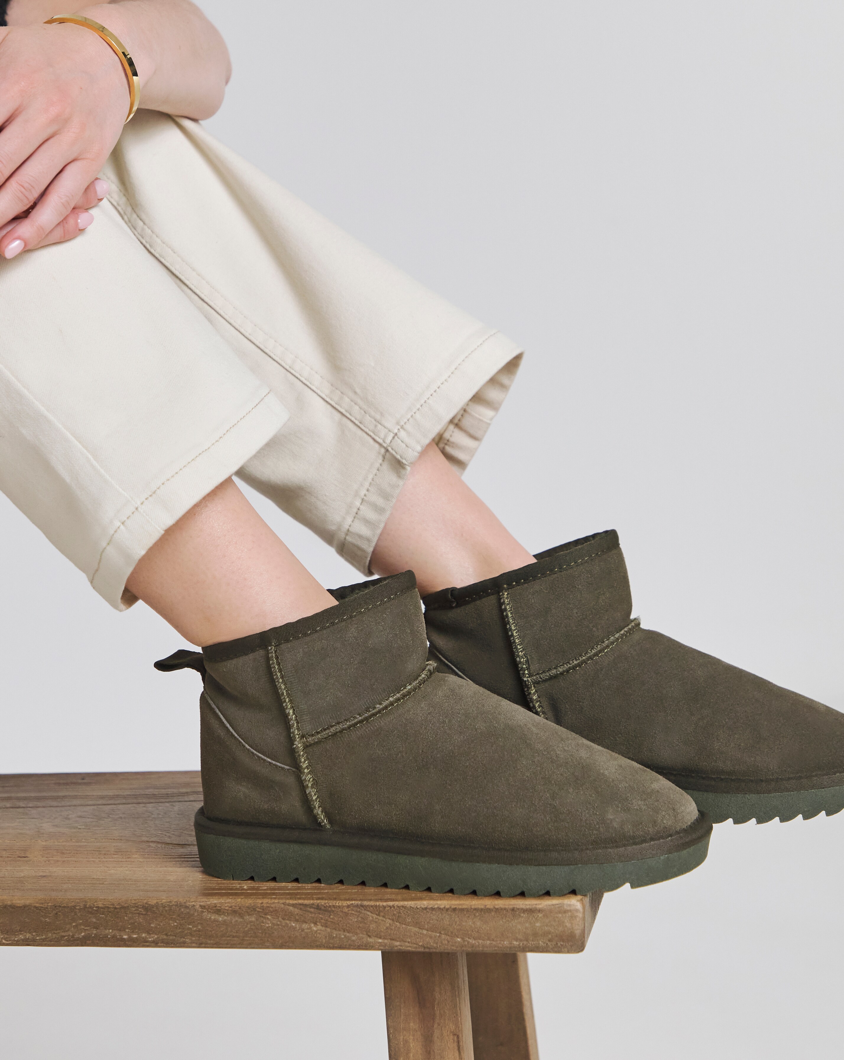 Renna Suede Low Cut Warm Lined Snug Boots - Extra Wide Fit (EEE)