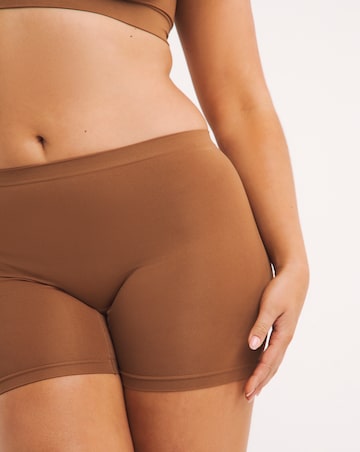Pretty Secrets Smoothing Seamless Comfort Shorts - Nude 3
