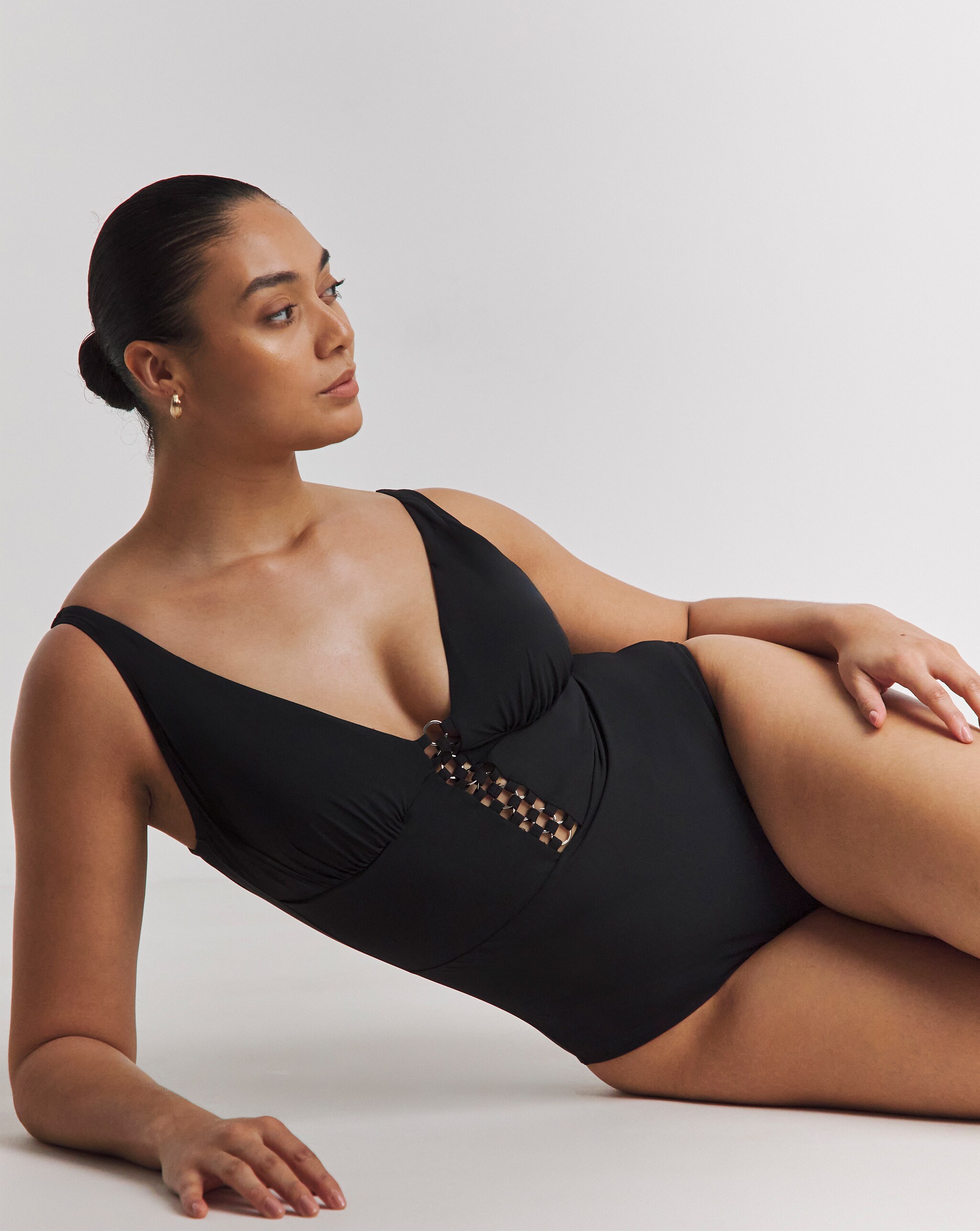 Black swimsuit with front rings detail