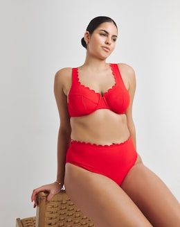 MAGISCULPT Contour Me Scalloped Edge High Waist Bikini Bottoms