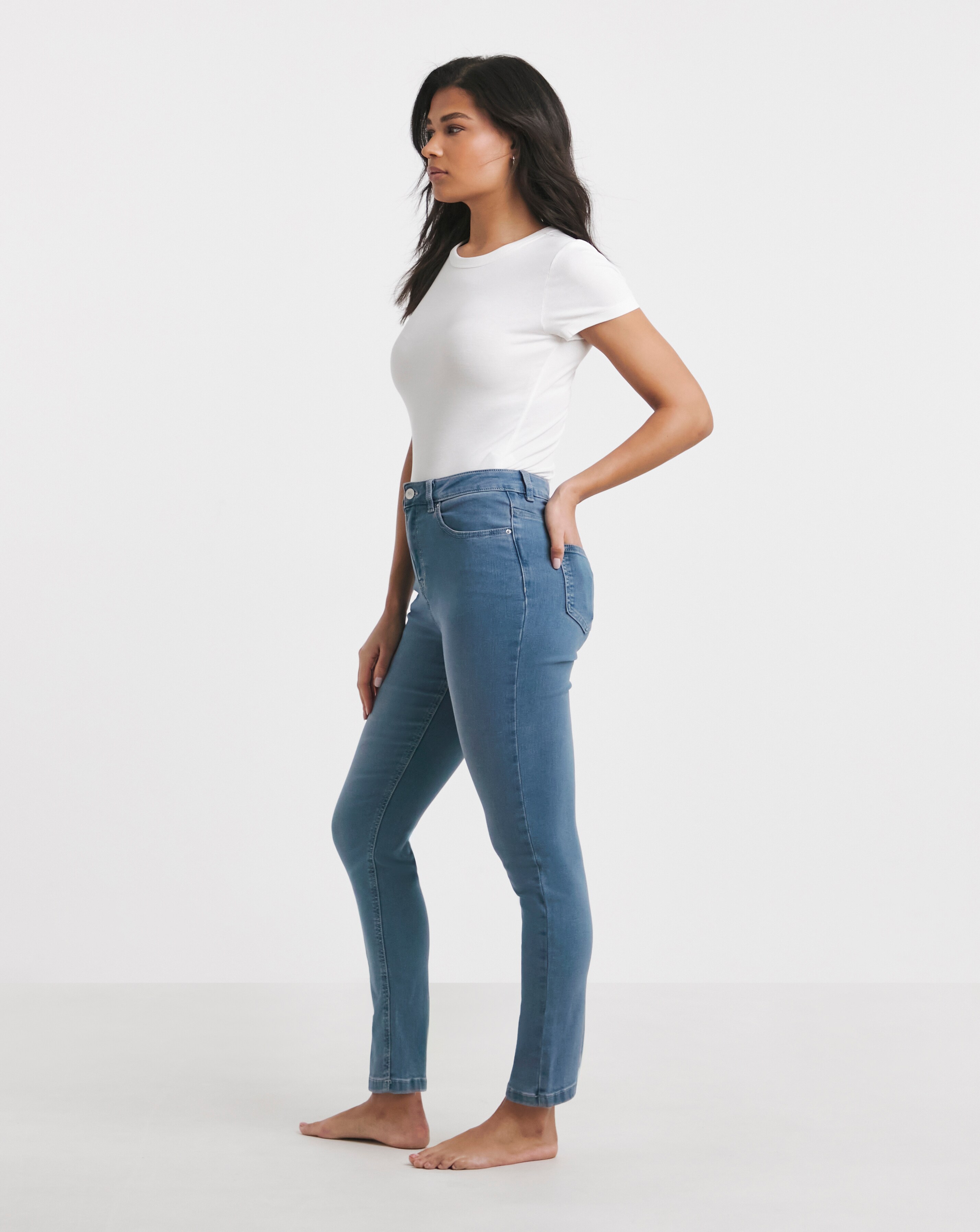 Mid Wash Highwaist Super Stretch Slim Jeans