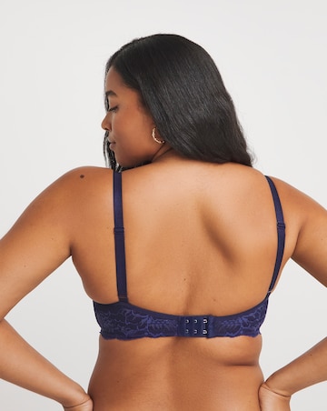 Triumph Amourette Charm Conscious Minimiser Bra