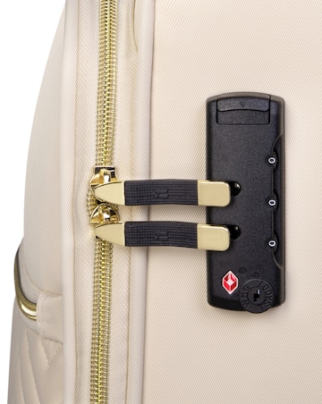 IT Luggage Bewitching Medium Suitcase