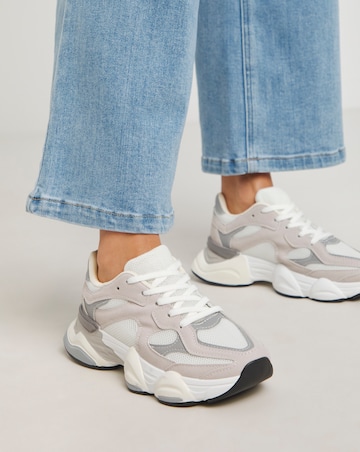 Dion Chunky Trainer Standard D Fit