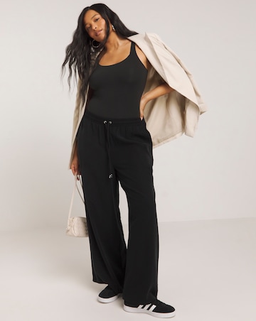 MAGISCULPT Light Control 2 Pack Smoothing Vest Bodysuits