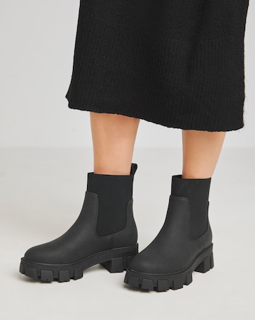 Bryony Lug Sole Ankle Chelsea Boots Extra Wide EEE Fit