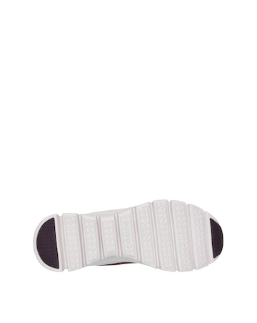 Skechers Glide-Step Elevate Slip-Ins Trainers