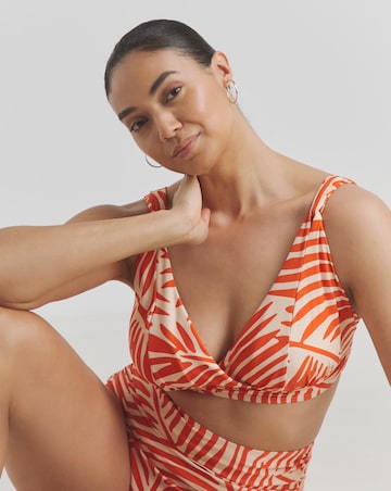 MAGISCULPT Plunge Bikini Top