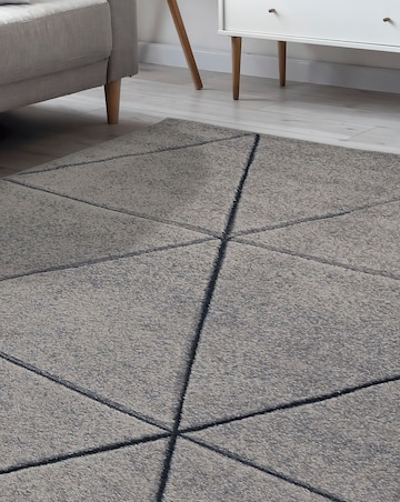 Sara Carved Triangle Rug