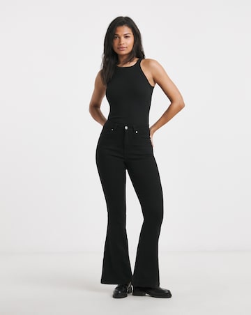 Black Highwaist Super Stretch Flared Jeans