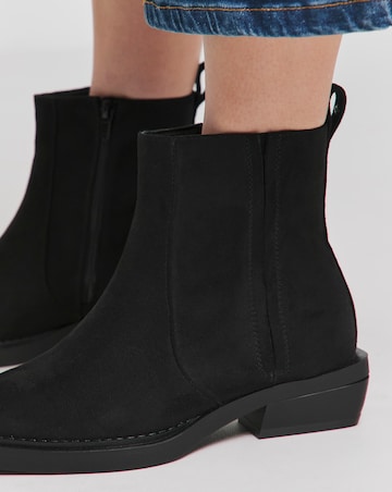 Azora Stretch Seam Western Boots Wide E Fit