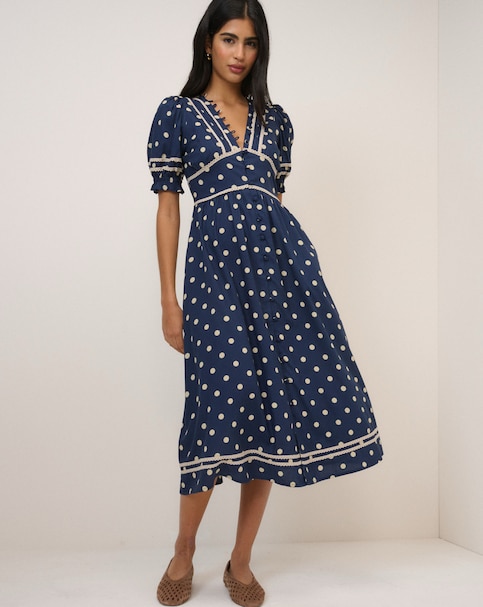 Nobody's Child Saffy Midi Dress Petite