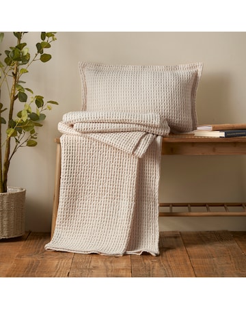 Pineapple Elephant Jaipur Waffle Cotton Throw