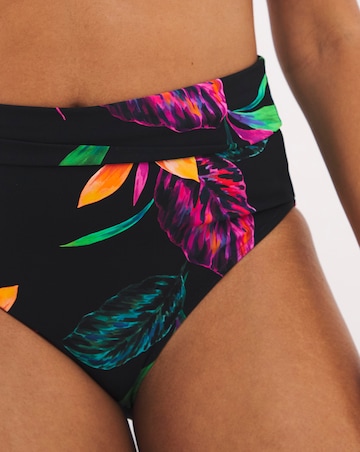 MAGISCULPT Medium Control Fold Over Bikini Brief