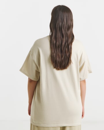 Sand Avocado Embroidery T-Shirt