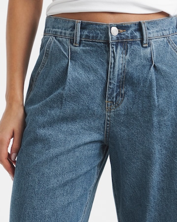 Mid Blue Pleat Detail Wide Leg Jeans