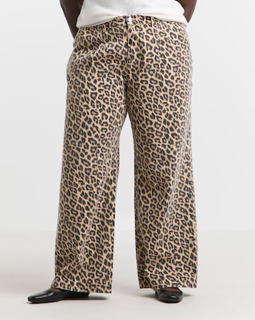Leopard Print Denim Pleat Wide Leg Jeans