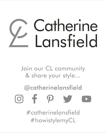 Catherine Lansfield Shaggy Fleece Cushion