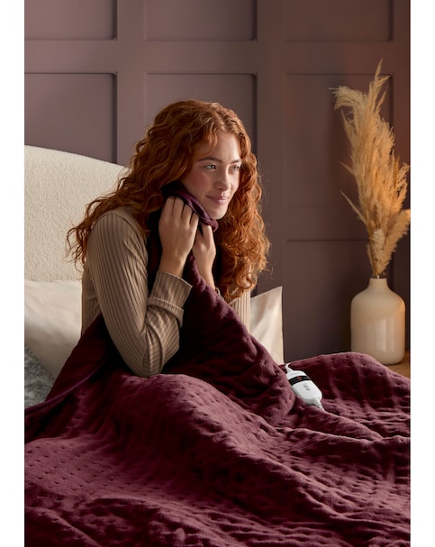 Silentnight Luxury Heated Throw