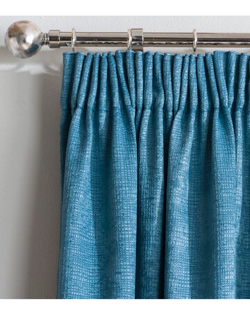 Matrix Light Filtering Textured Embossed Pencil Pleat Thermal Curtain