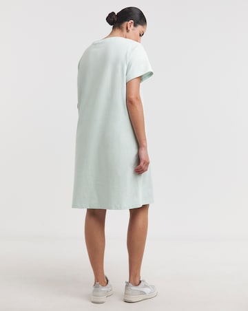 PUMA Essentials No.1 Logo Slim Dress