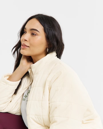 Snowdonia Ladies Packable Lightweight Showerproof Jacket