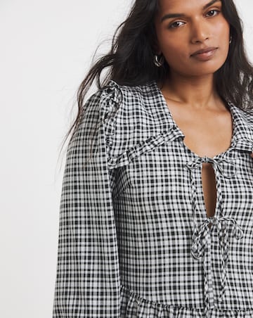 Mono Checked Collared Tie Front Smock Dress