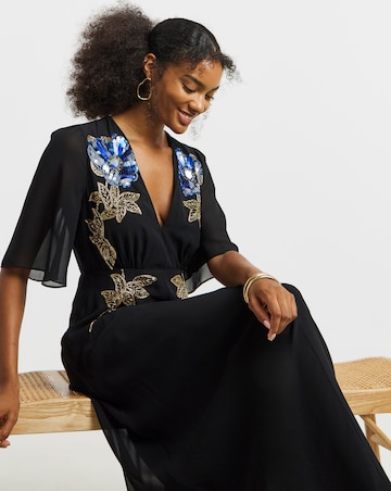 Hope & Ivy Clover Maxi Dress