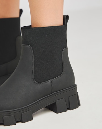 Bryony Lug Sole Ankle Chelsea Boots Extra Wide EEE Fit