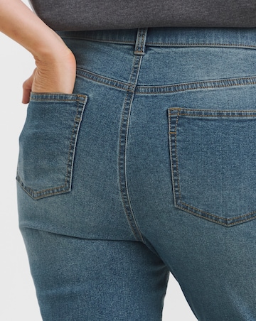 Mid Wash 24/7 Slim Crop Jeans