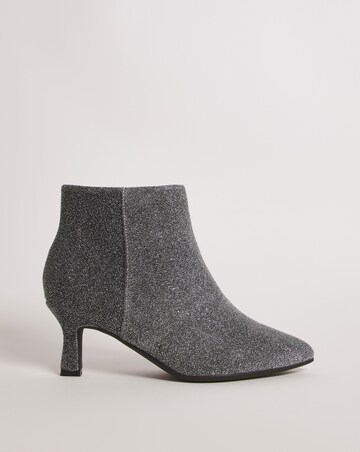 Kitten Heel Ankle Boot E Fit
