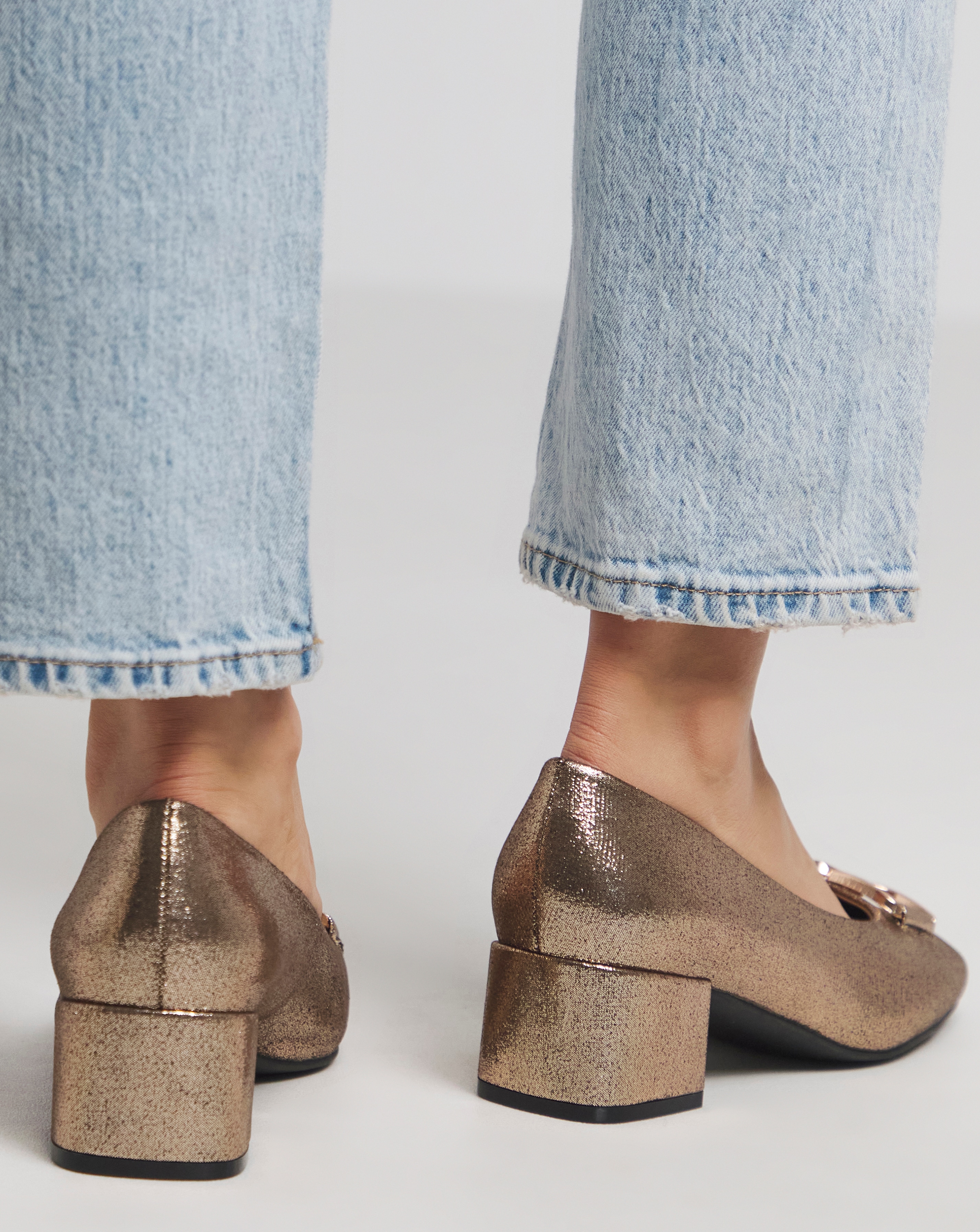 Heavenly Soles April Low Heel Trim Court Shoe Wide E Fit Simply Be