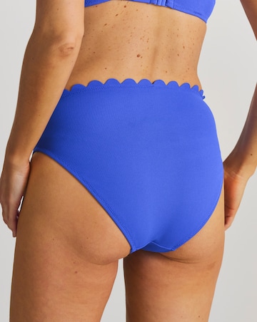 MAGISCULPT Scallop Edge High Waist Bikini Bottoms