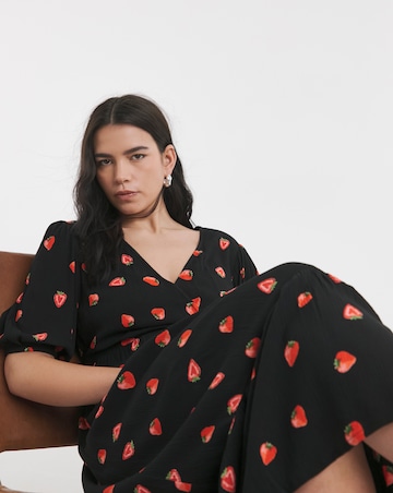 Fruit Print Crinkle Wrap Midi Dress
