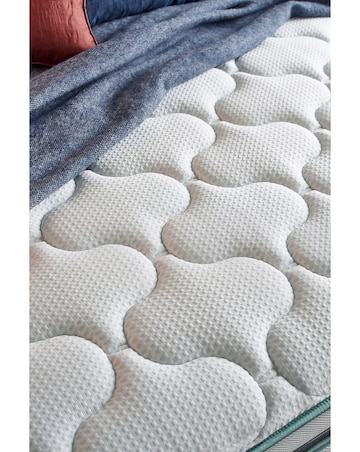 Silentnight UltraGel Cool 3000 Boxtop Mattress