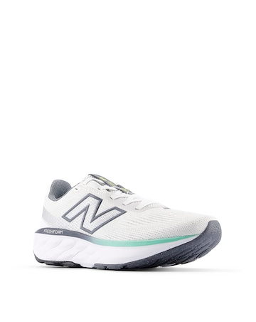 New Balance 520 Trainers