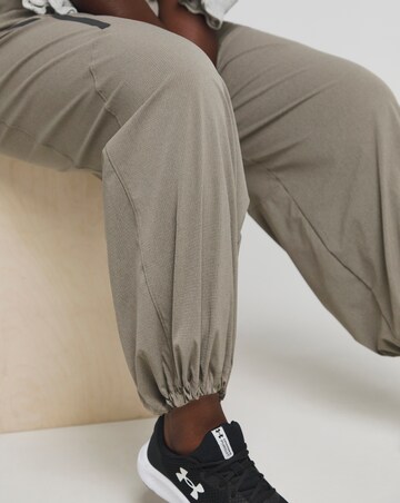 Under Armour Unstoppable Parachute Pant