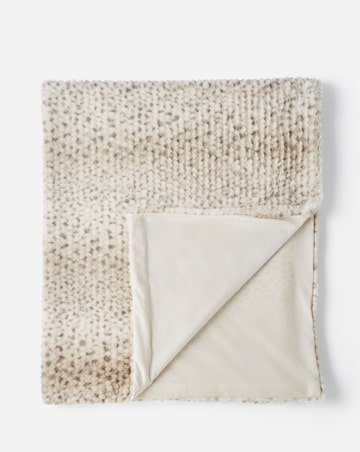 Bobble Textured Faux Fur Throw