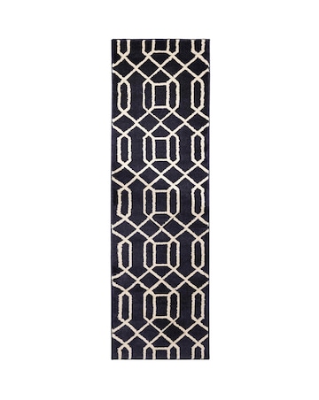 Newport Lattice Geometric Runner