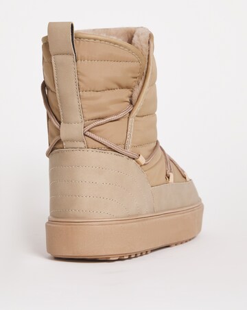 Malia Lace Up Flatform Snow Boots Wide Fit