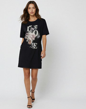 Religion Dress