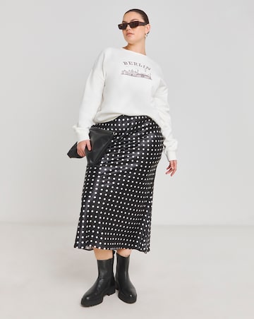 Ecru Berlin Embroidered Sweatshirt