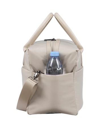 IT Luggage Outpaced Holdall Bag