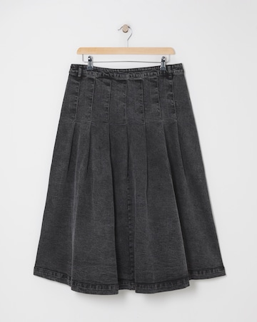 Black Maxi Denim Kilt