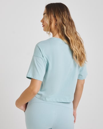 PUMA Essential Cropped Logo T-Shirt