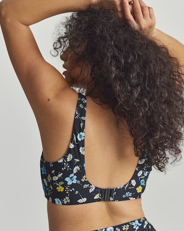 MAGISCULPT V Wire Detail Bikini Top